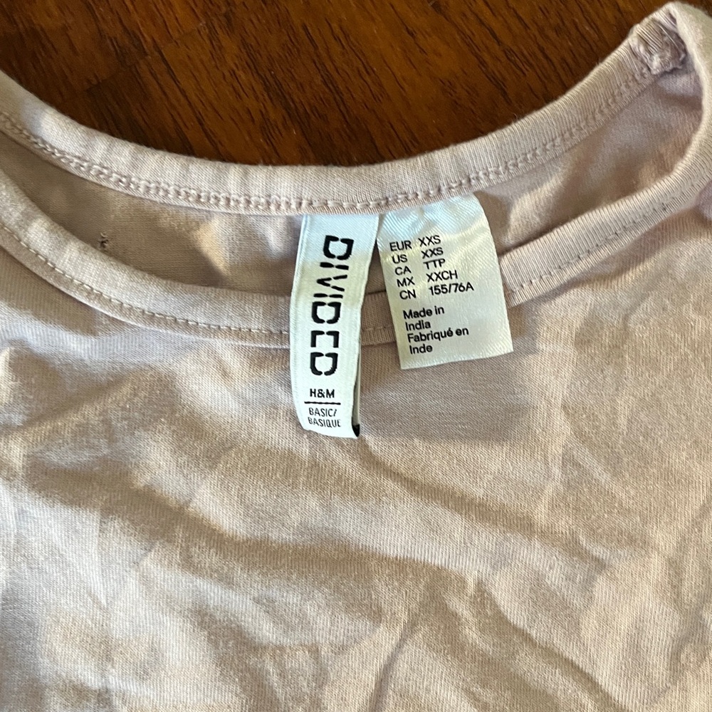 H&M top bundle - Picture 3 of 4